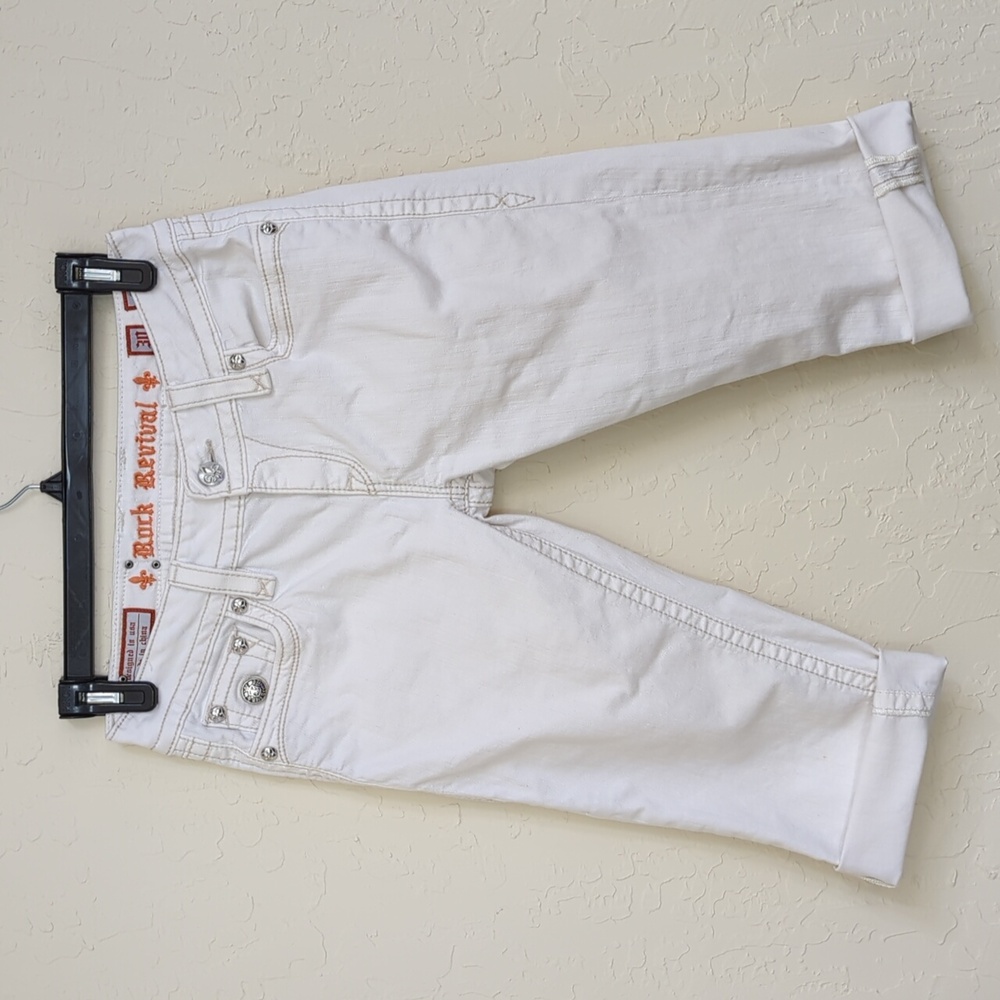 Rock Revival White Celine Capris Fleur de Lys Buttoned Jeans Size 30